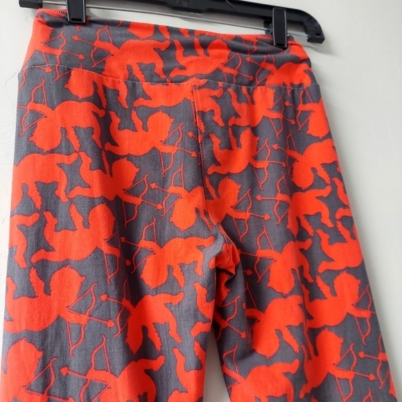 Lularoe Red Gray Leggings‎ Pull On Elastic Waist OS Women Cupid Valentines Fun - Picture 7 of 9